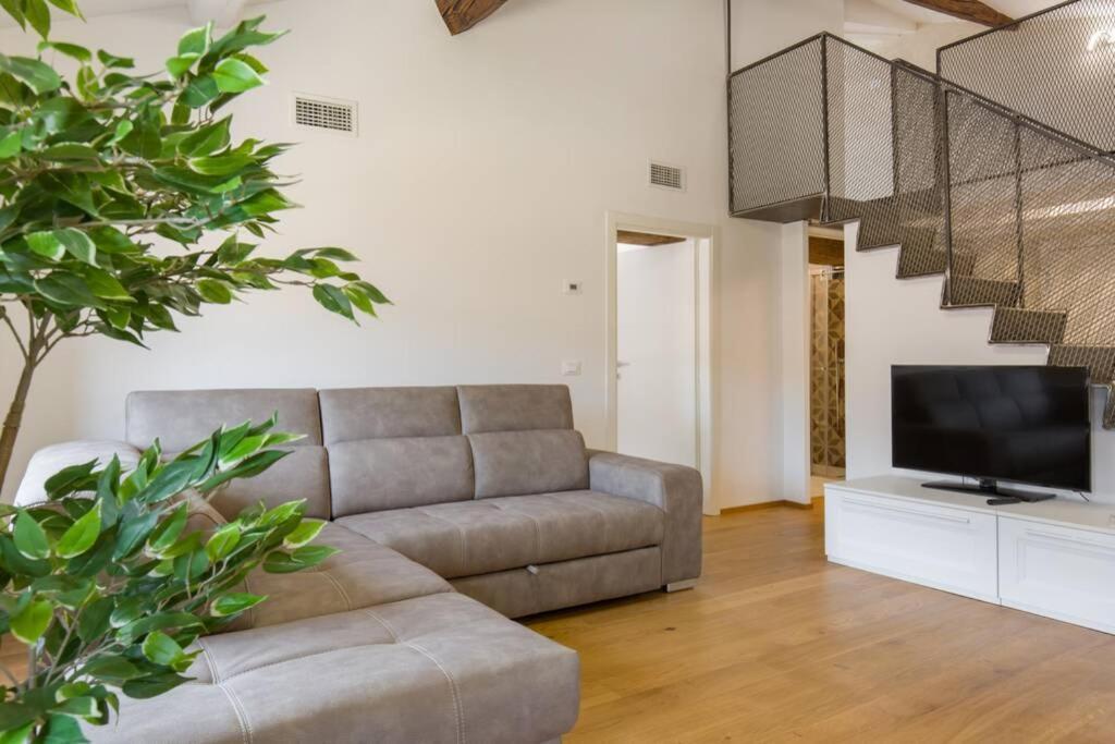 Luxury Design Apt With Amazing View Leilighet Verona Eksteriør bilde